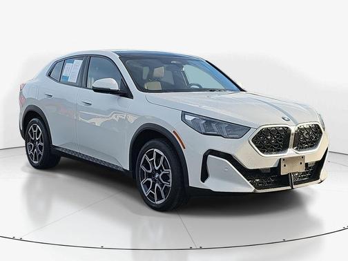 2025 BMW X2 xDrive28i