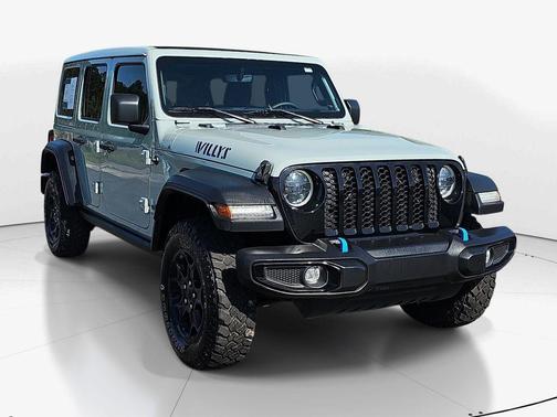Earl Clearcoat 2023 Jeep Wrangler 4xe Base