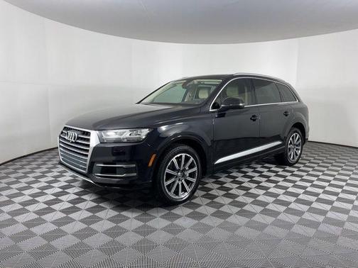 2019 Audi Q7 55 Premium