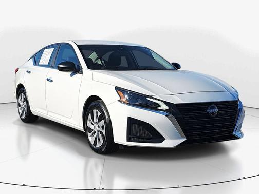 2025 Nissan Altima S