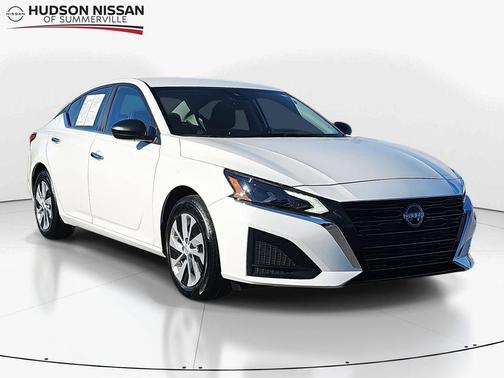 2025 Nissan Altima S