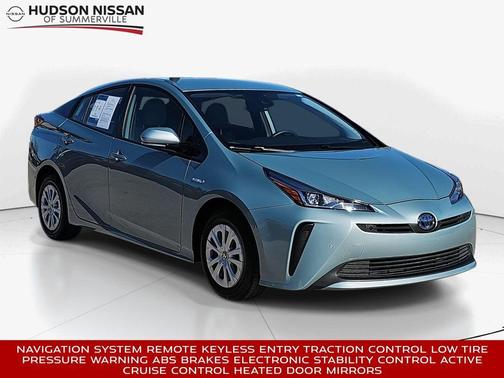 2020 Toyota Prius LE