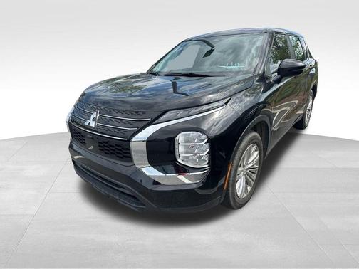 2023 Mitsubishi Outlander ES