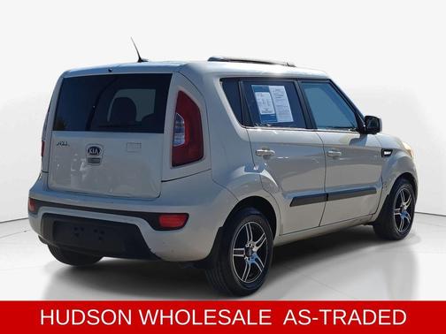 2013 Kia Soul Base