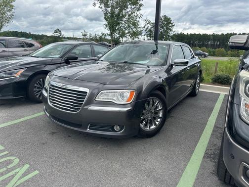 2013 Chrysler 300C Base