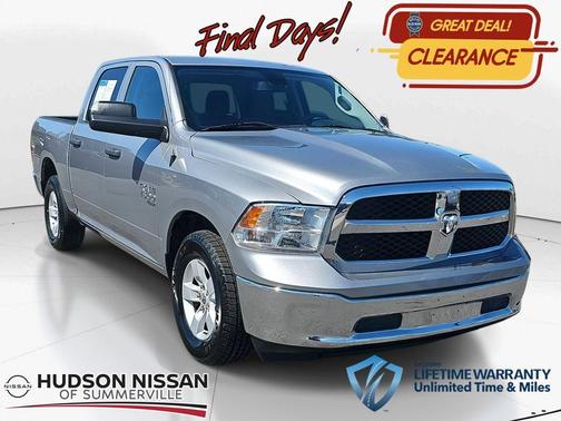 2023 RAM 1500 Classic SLT