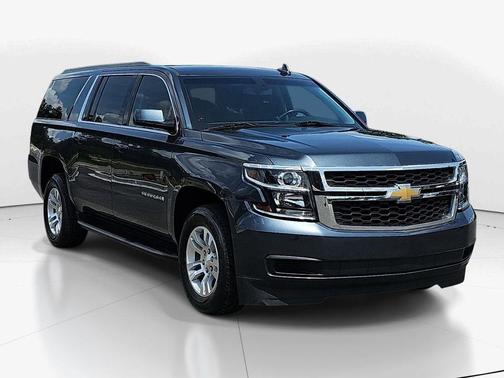 Shadow Gray Metallic 2019 Chevrolet Suburban LS