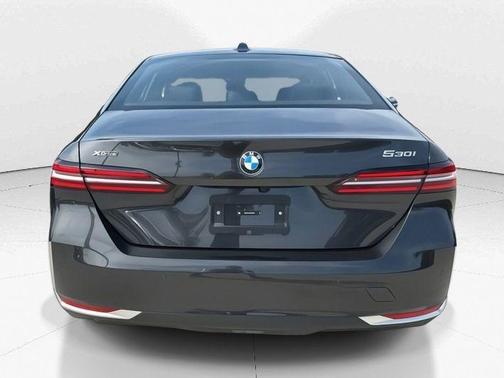 2024 BMW 530 i xDrive
