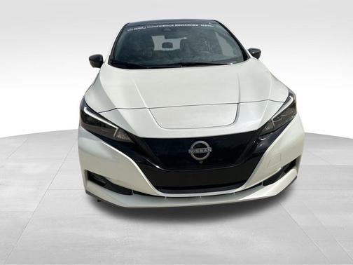 2024 Nissan Leaf SV PLUS