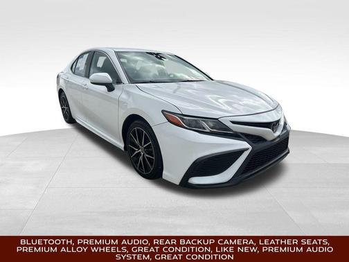 2021 Toyota Camry SE