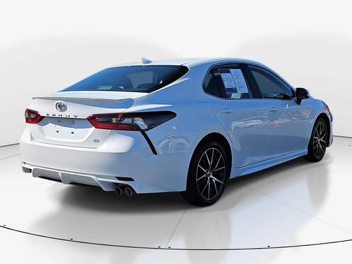 2023 Toyota Camry 