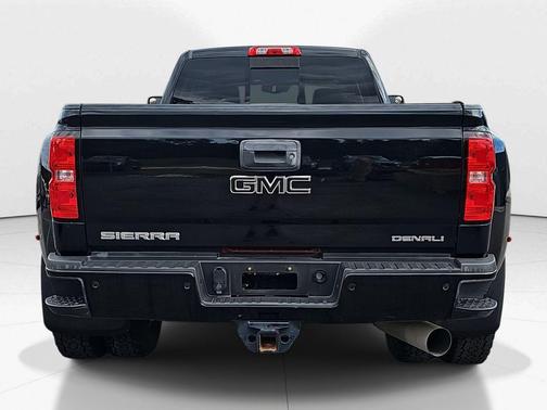 2018 GMC Sierra 3500 Denali