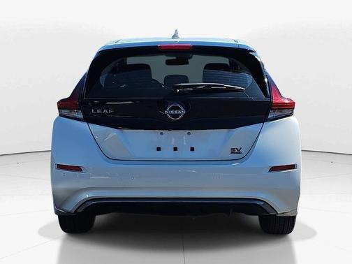 2024 Nissan Leaf SV PLUS
