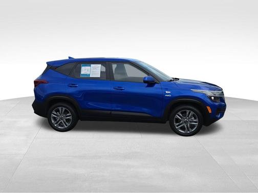 2022 Kia Seltos LX