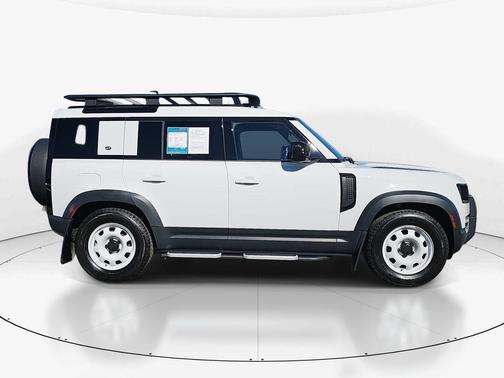 2023 Land Rover Defender 110 S