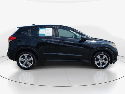 2017 Honda HR-V LX