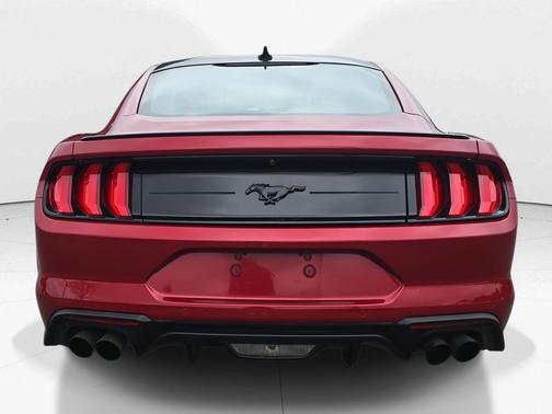 2021 Ford Mustang EcoBoost