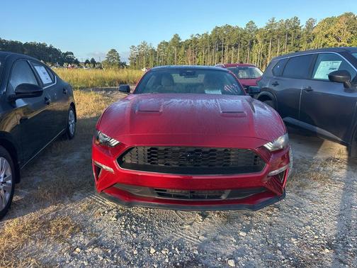 2021 Ford Mustang EcoBoost