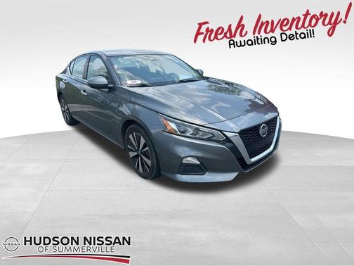 2021 Nissan Altima 2.5 SV