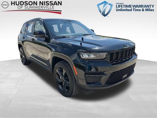 2024 Jeep Grand Cherokee Laredo