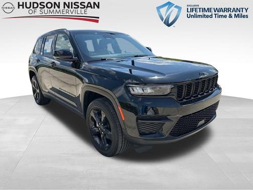 2024 Jeep Grand Cherokee Laredo