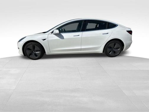 2020 Tesla Model 3 Standard