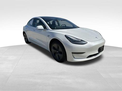 2020 Tesla Model 3 Standard