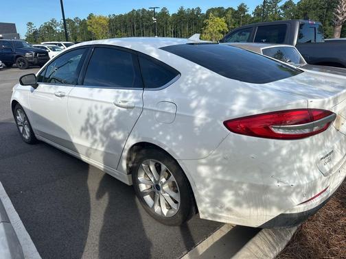 2020 Ford Fusion Hybrid SE