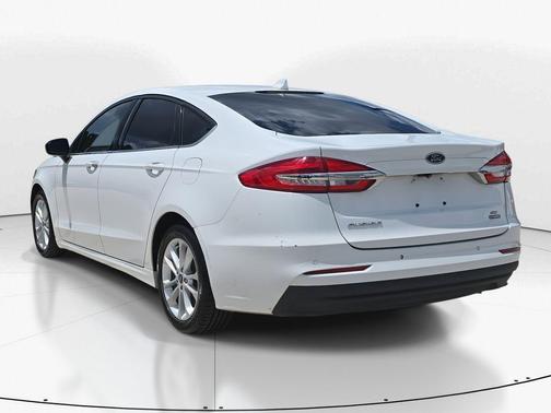 2020 Ford Fusion Hybrid SE