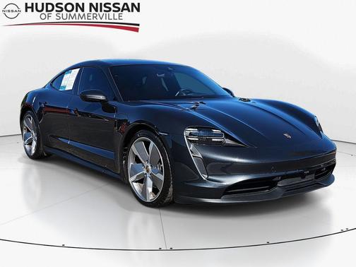 2022 Porsche Taycan Base