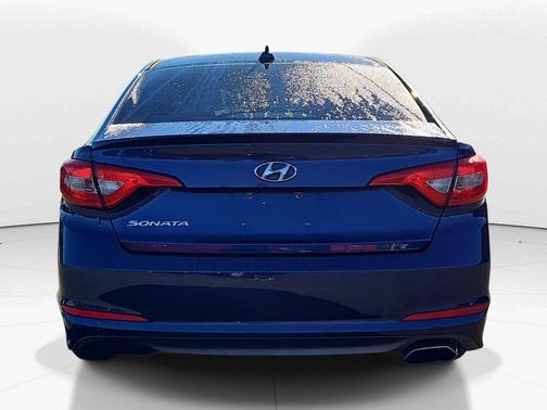 2016 Hyundai SONATA Base