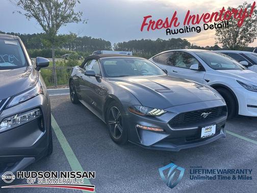 2022 Ford Mustang EcoBoost Premium