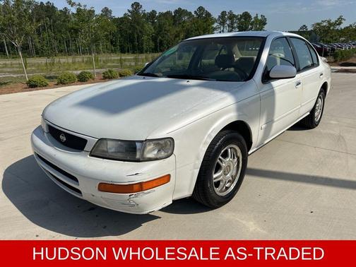 1995 Nissan Maxima GLE