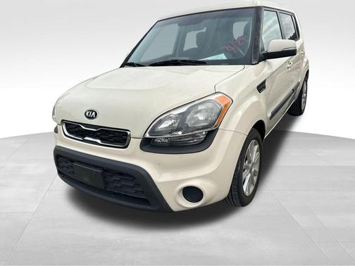2013 Kia Soul +