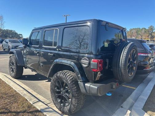 2024 Jeep Wrangler 4xe Sahara