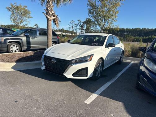 2025 Nissan Altima S