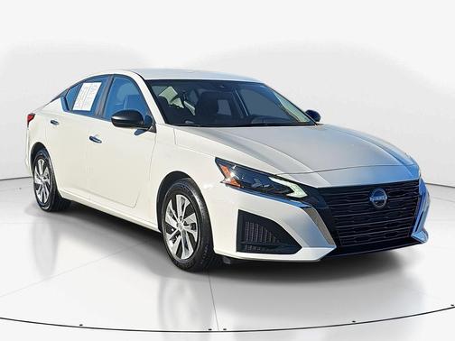 2025 Nissan Altima S
