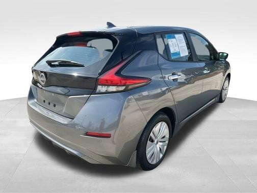 2024 Nissan Leaf S