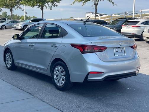 2021 Hyundai Accent SE