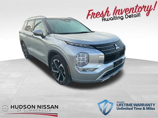 2022 Mitsubishi Outlander SEL