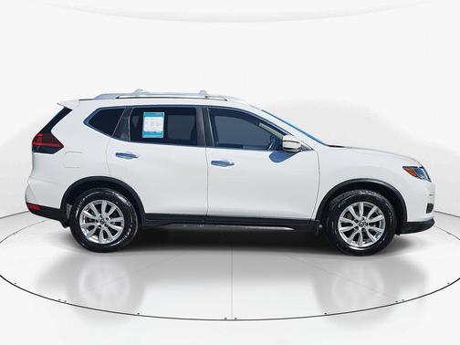 2020 Nissan Rogue S