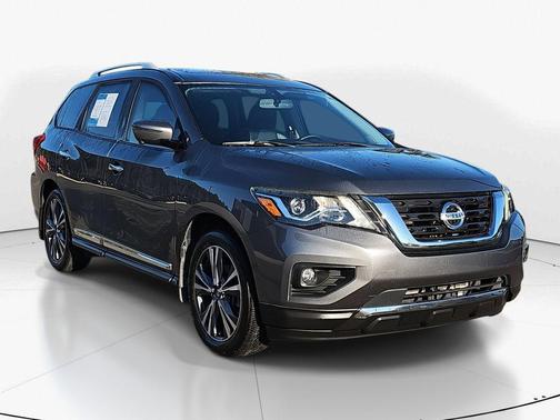2019 Nissan Pathfinder Platinum