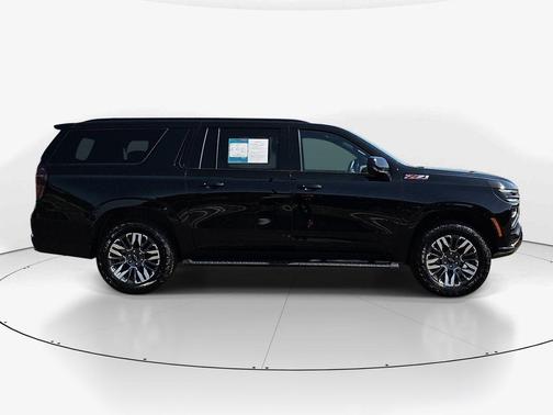 2025 Chevrolet Suburban Z71