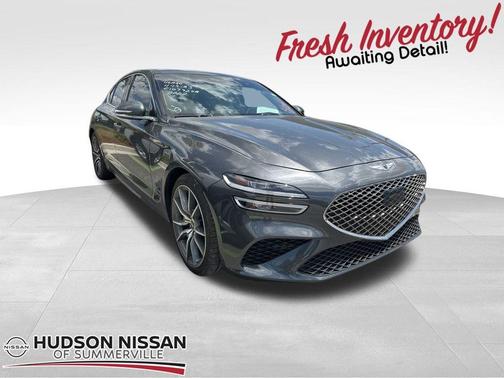 2022 Genesis G70 2.0T