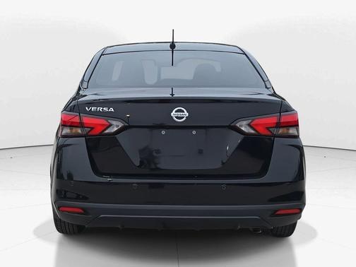 2021 Nissan Versa S