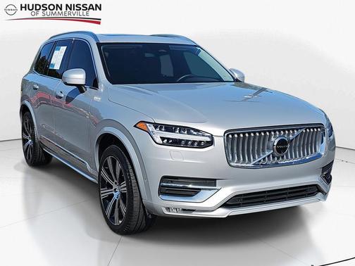 2024 Volvo XC90 B5 Plus Bright Theme