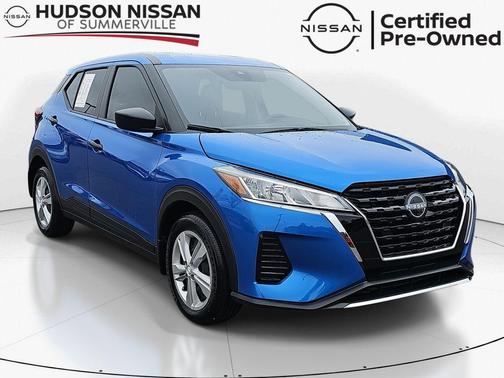 2025 Nissan Kicks Play S
