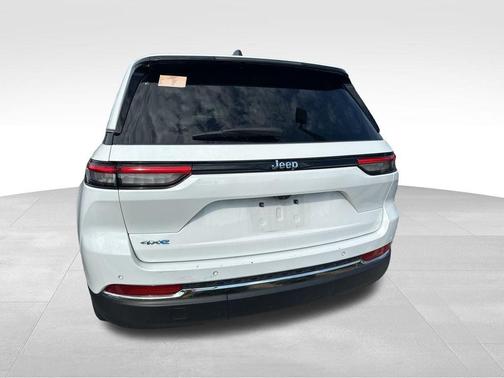 2023 Jeep Grand Cherokee 4xe Base