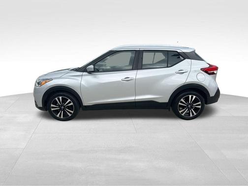 2020 Nissan Kicks SV