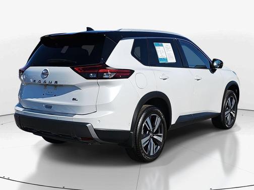 2024 Nissan Rogue SL